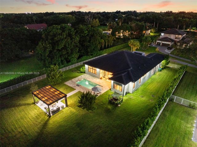 5000 SW 159th Ave, Southwest Ranches, FL 33331