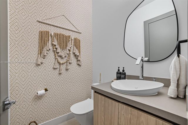 5000 SW 159th Ave, Southwest Ranches, FL 33331