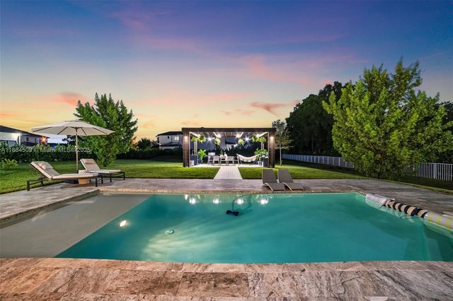 5000 SW 159th Ave, Southwest Ranches, FL 33331