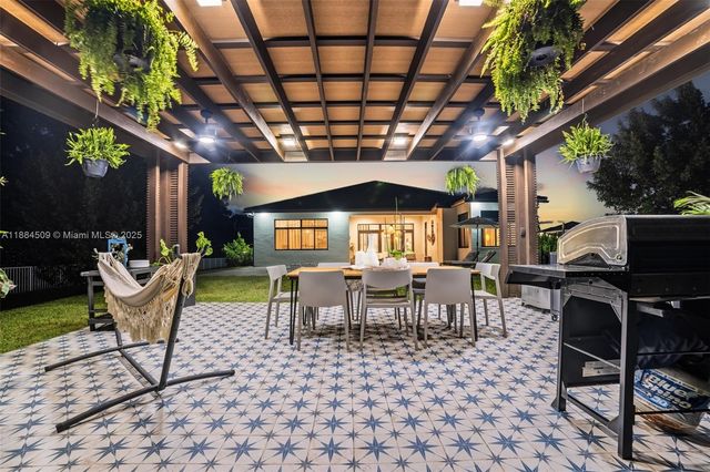 5000 SW 159th Ave, Southwest Ranches, FL 33331