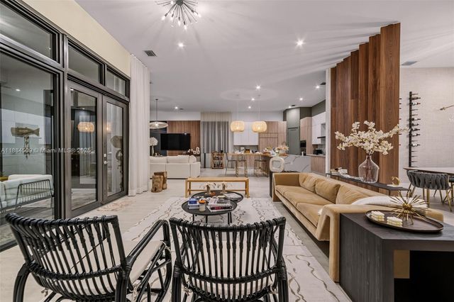 5000 SW 159th Ave, Southwest Ranches, FL 33331