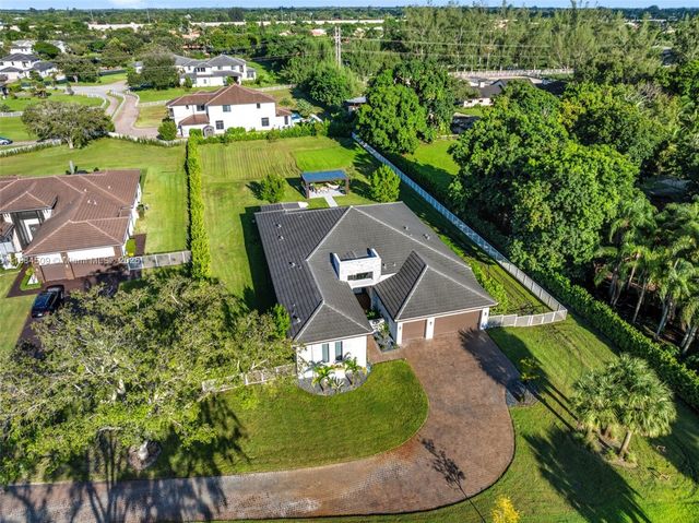 5000 SW 159th Ave, Southwest Ranches, FL 33331