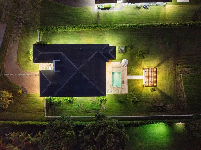 5000 SW 159th Ave, Southwest Ranches, FL 33331