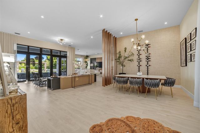 5000 SW 159th Ave, Southwest Ranches, FL 33331