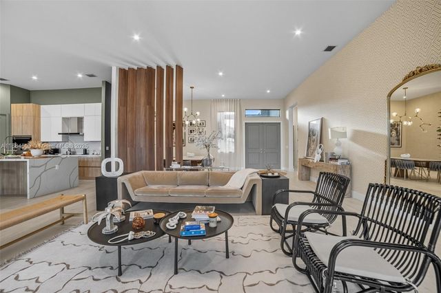 5000 SW 159th Ave, Southwest Ranches, FL 33331