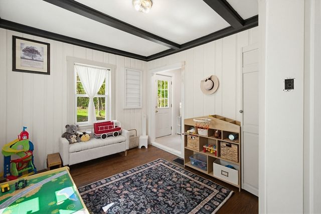 167 Morse St, Sharon, MA 02067