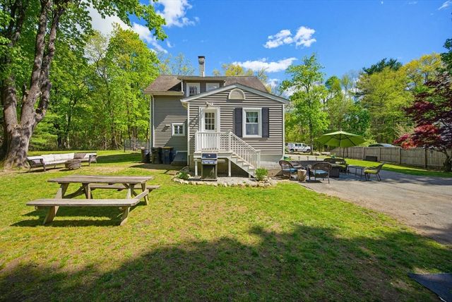 167 Morse St, Sharon, MA 02067