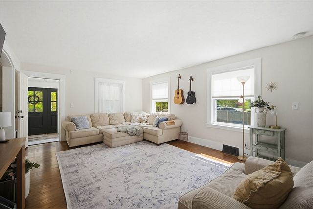 167 Morse St, Sharon, MA 02067