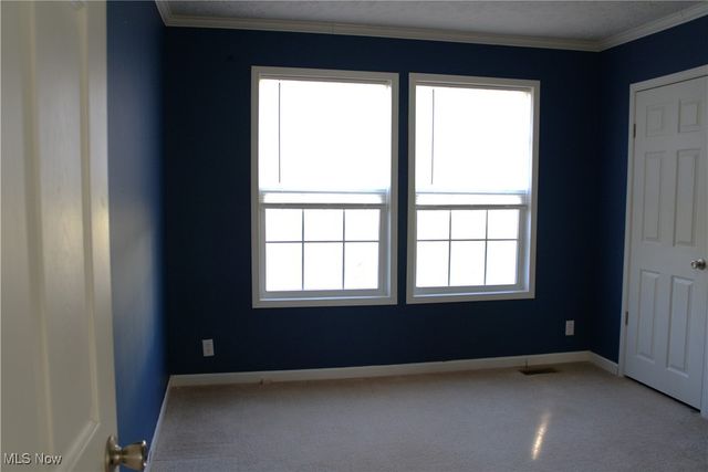 116 Homewood Rd, Parkersburg, WV 26101