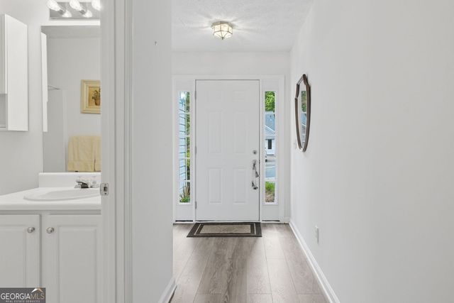 511 Carrington Court, Canton, GA 30115