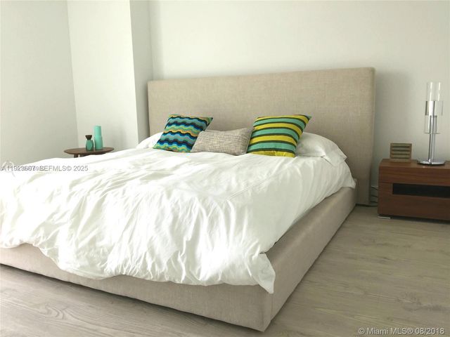 400 Sunny Isles Blvd 1019, Sunny Isles Beach, FL 33160