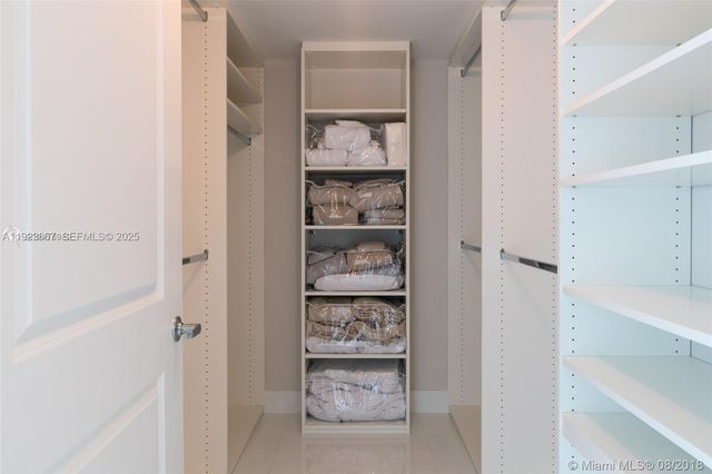 400 Sunny Isles Blvd 1019, Sunny Isles Beach, FL 33160