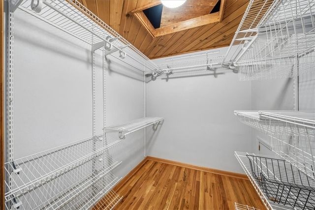 221 Summit Dr, Harrison Twp, PA 15065