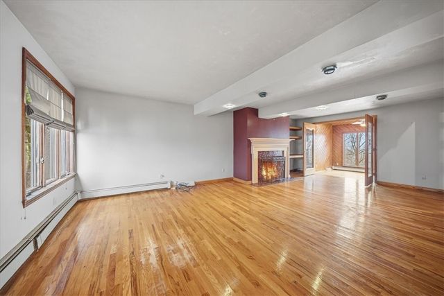 221 Summit Dr, Harrison Twp, PA 15065