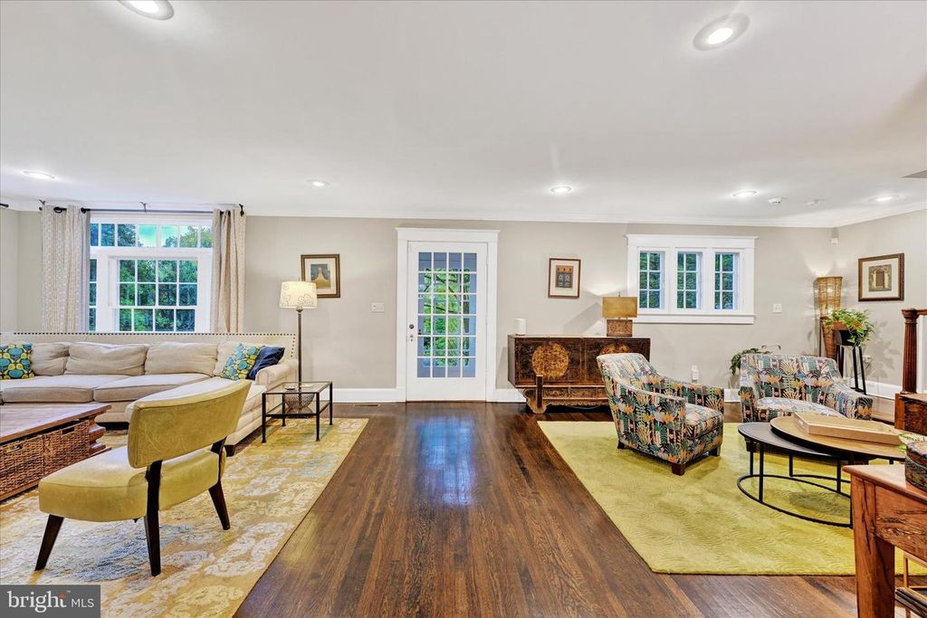 1 MERRYMOUNT RD, Baltimore, MD 21210
