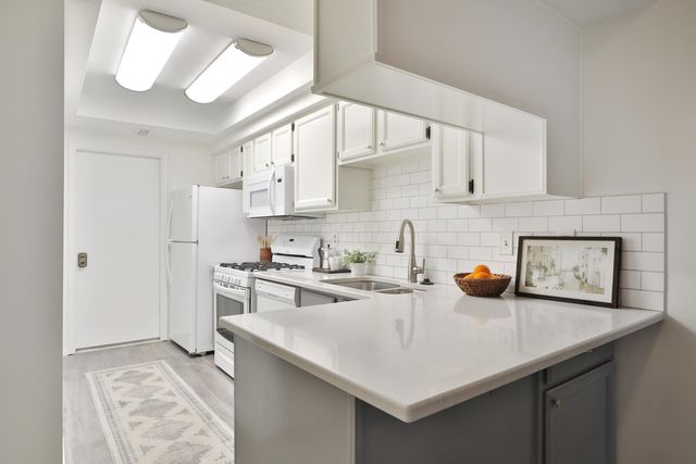 2667 Trottersway Drive, Columbus, OH 43235