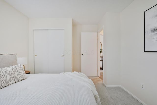 2667 Trottersway Drive, Columbus, OH 43235