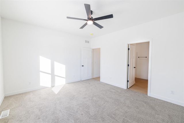 3810 N Woodbury Lane, Janesville, WI 53545