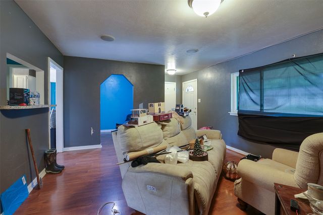 7001 Overhill Road, Fort Worth, TX 76116
