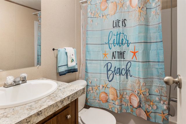 237 Wildwind Street, Gun Barrel City, TX 75156