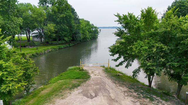 237 Wildwind Street, Gun Barrel City, TX 75156