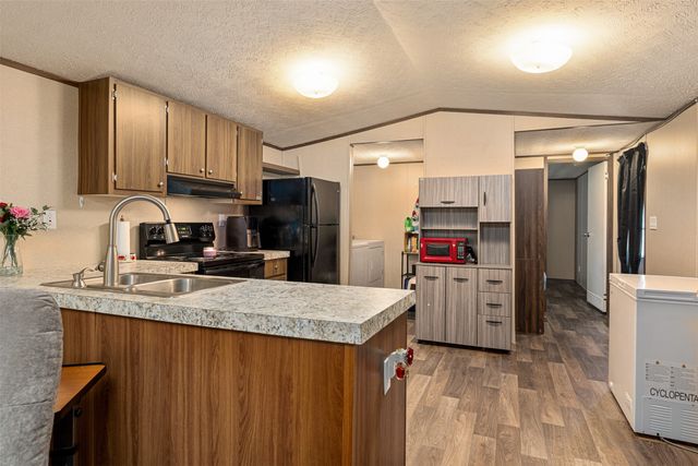 237 Wildwind Street, Gun Barrel City, TX 75156