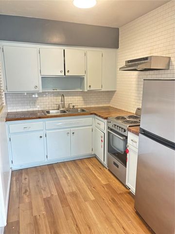 2951 SW 23rd St 2, Miami, FL 33145