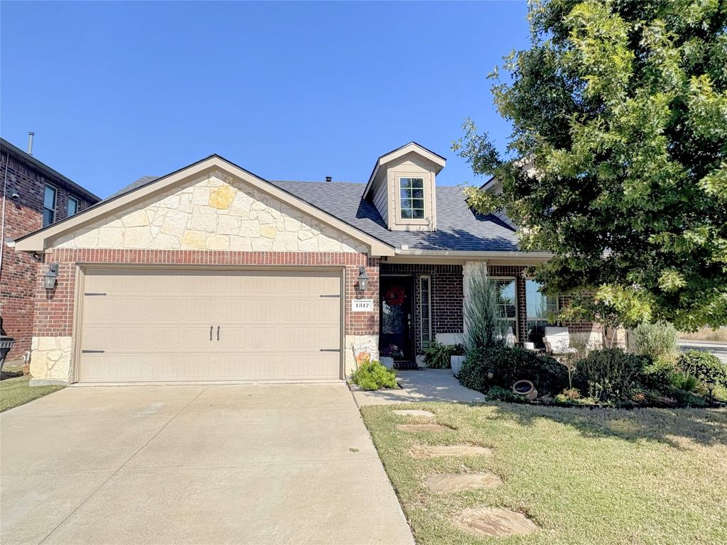 1317 Coleman Drive, Melissa, TX 75454