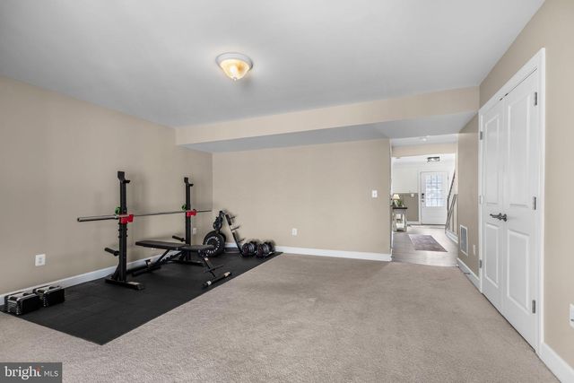 8762 ELSING GREEN DR, Manassas, VA 20112