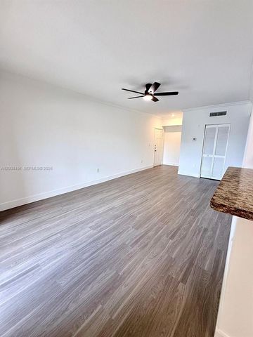 131 SW 117th Ave 8307, Pembroke Pines, FL 33025