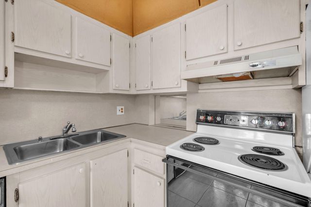 4090 Tivoli Court 107, Lake Worth, FL 33467