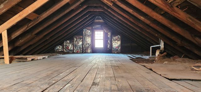 8110 Chalmers Avenue, Warren, MI 48089