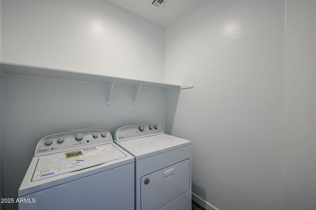 7591 W Honeysuckle Drive, Peoria, AZ 85383