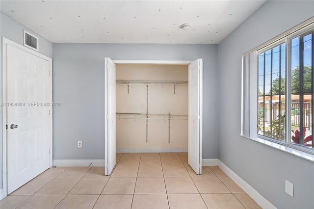 760 NW 80th St A, Miami, FL 33150