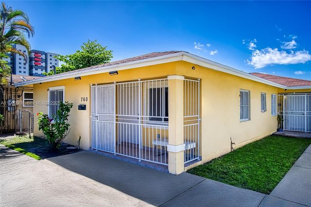 760 NW 80th St A, Miami, FL 33150