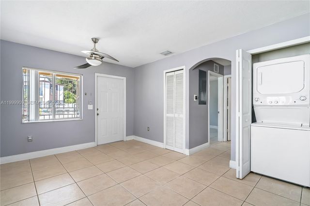 760 NW 80th St A, Miami, FL 33150