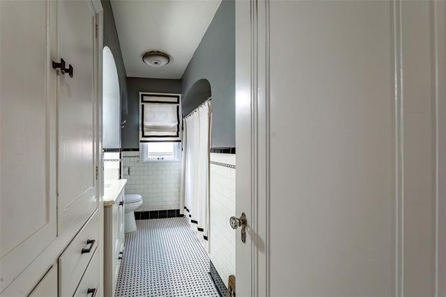 2501 NW 21st Street, Oklahoma City, OK 73107