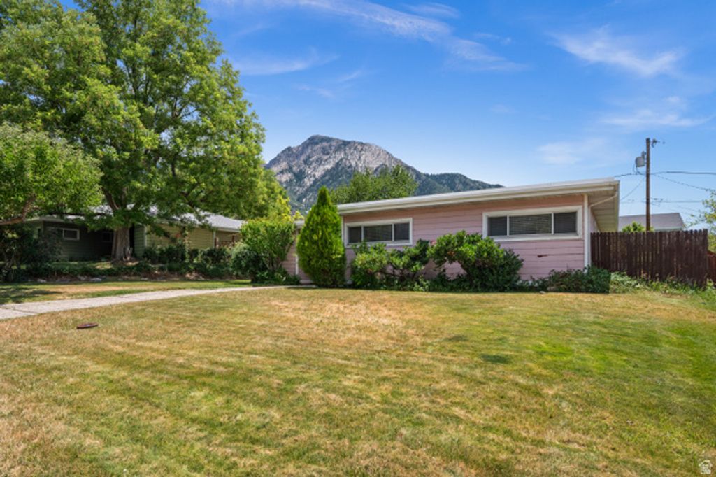 3376 E BIRCH CIR, Salt Lake City, UT 84124