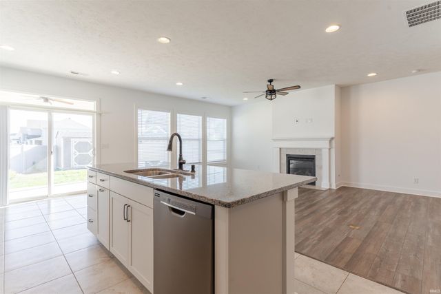 3090 Limestone Court, Newburgh, IN 47630