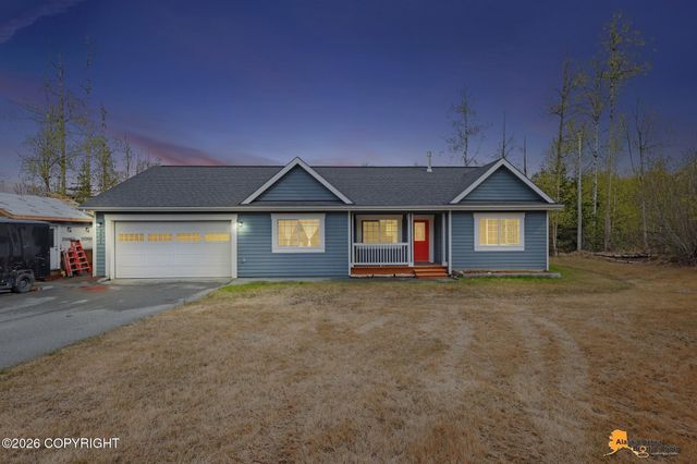 2631 S Desiree Circle, Wasilla, AK 99623