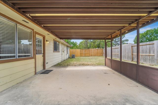 4814 Rivertree Lane, Spring, TX 77388