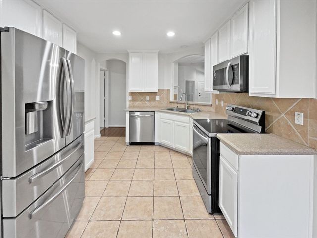 3210 Pine Chase Drive, Montgomery, TX 77356
