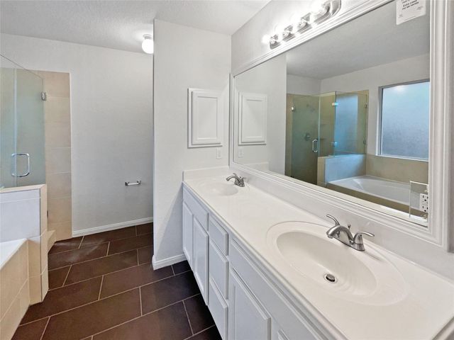 3210 Pine Chase Drive, Montgomery, TX 77356