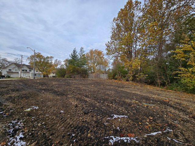 1901 S Main Street, Lombard, IL 60148