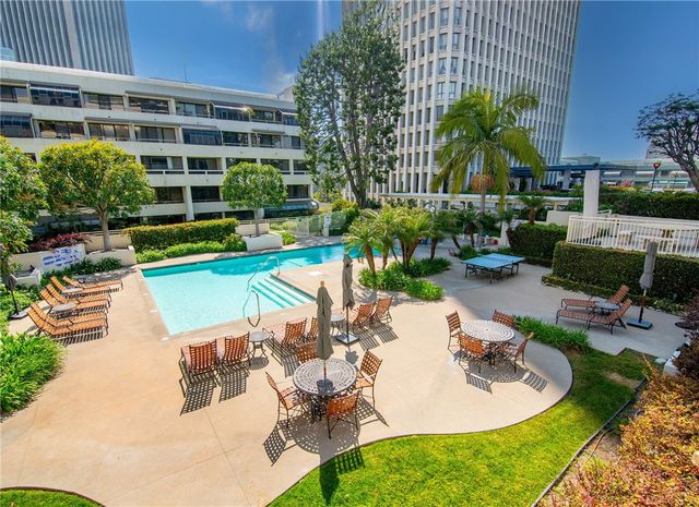 121 S Hope Street 333, Los Angeles, CA 90012