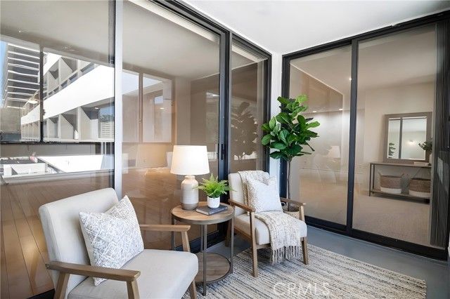 121 S Hope Street 333, Los Angeles, CA 90012