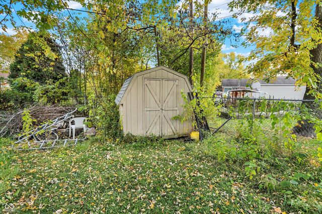 120 Totten Drive, Greenwood, IN 46143