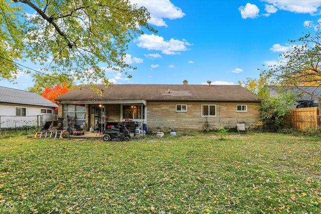 120 Totten Drive, Greenwood, IN 46143