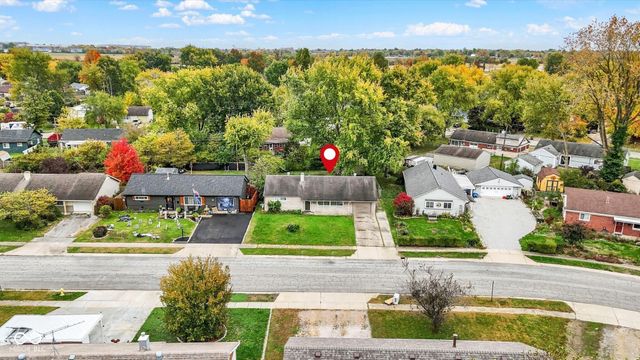 120 Totten Drive, Greenwood, IN 46143