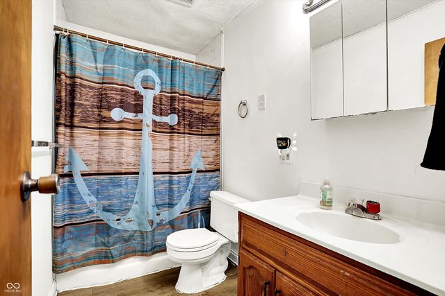 120 Totten Drive, Greenwood, IN 46143